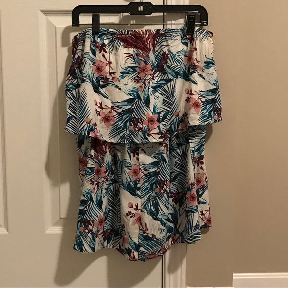 Tropical strapless romper - Picture 2 of 2